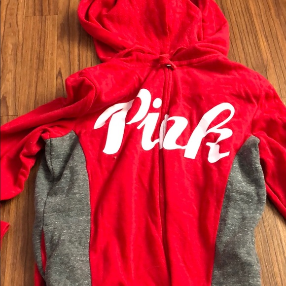 pink sweatshirt - Picture 1 of 3